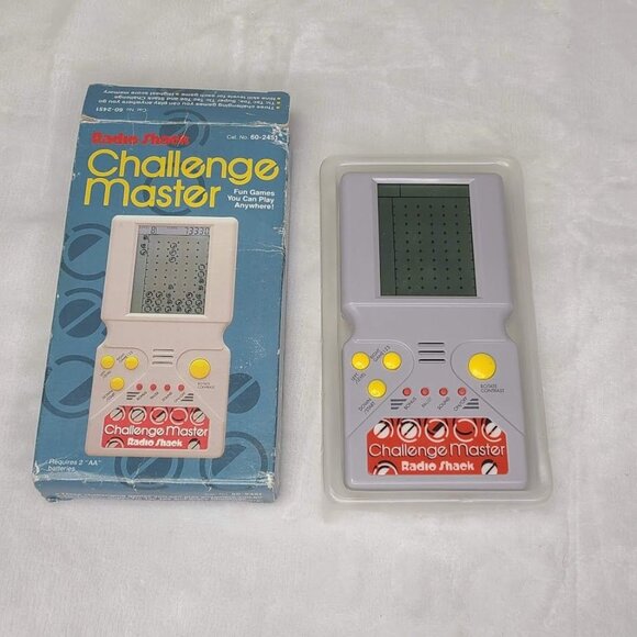 Radio Shack Challenger Master Handheld Electronic Game 3 in one With Box Works - Picture 7 of 12